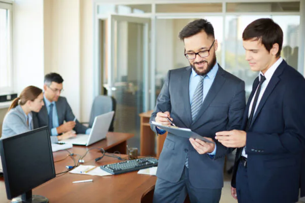 Consulting colleague Why Use Business Consulting Services?