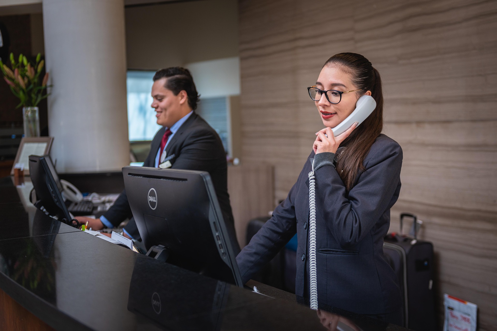 Choosing the Best Customer Experience Consulting Firm Choosing the Best Customer Experience Consulting Firm